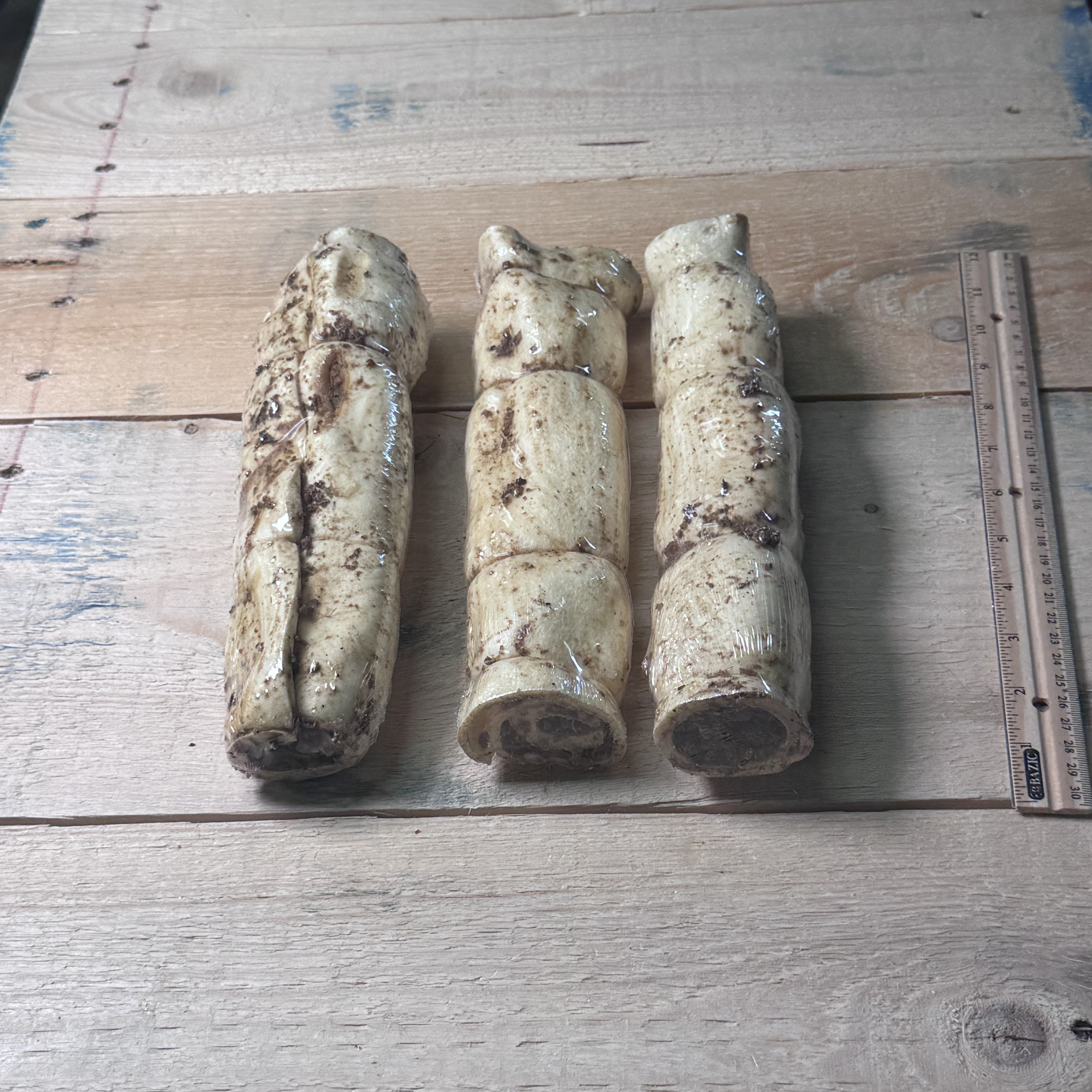 Cheek Roll Large - Bully Dusted - 3 Pack - Pasture Paws